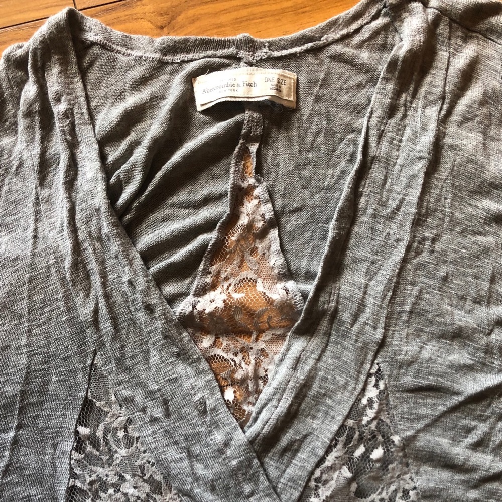 Abercrombie one size cardigan